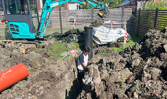 K&auml;llarrenovering golv och v&auml;gg k&auml;llare