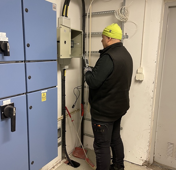 Elektriker laddstolpe Stockholm