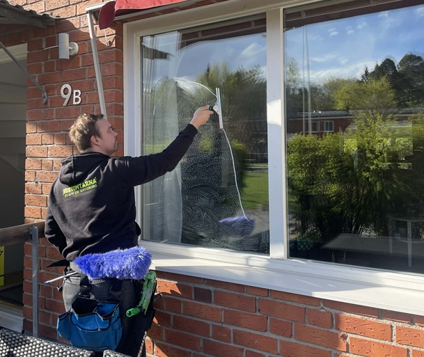 F&ouml;nsterputsning gavleborg